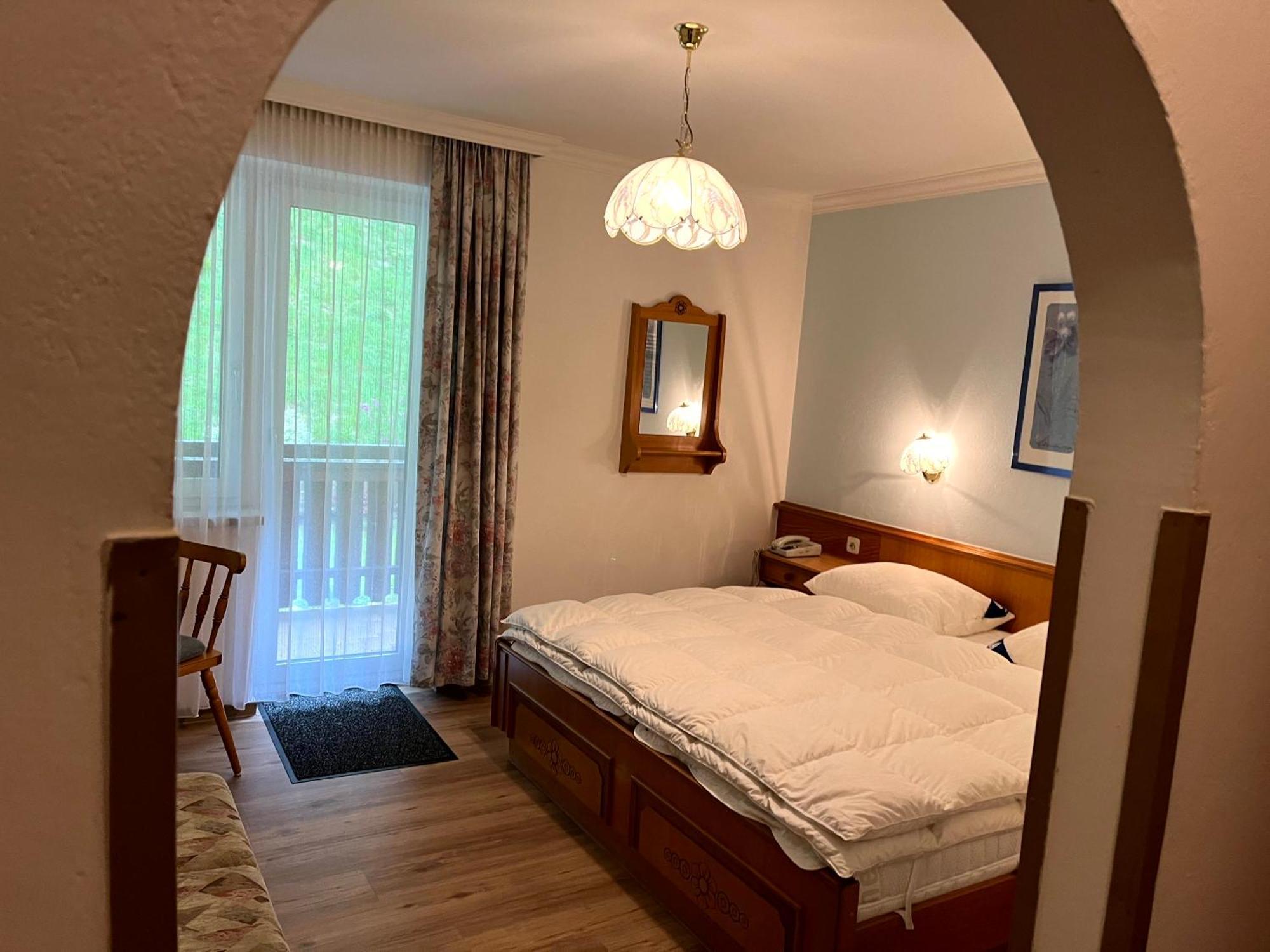 Pension Haus Riedlsperger 萨尔巴赫 外观 照片
